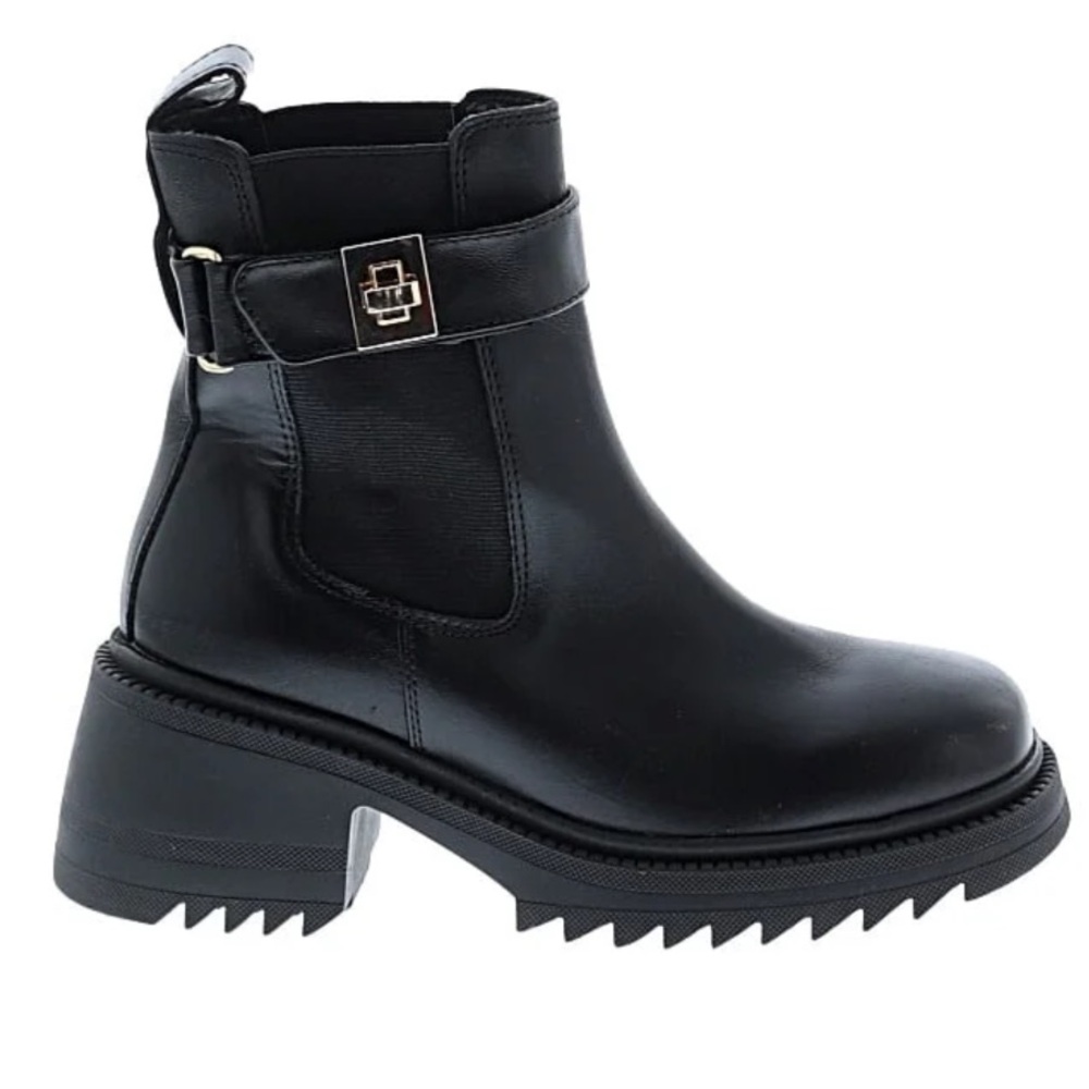 NEW Steve Madden Gate Leather Boots Size 8.5